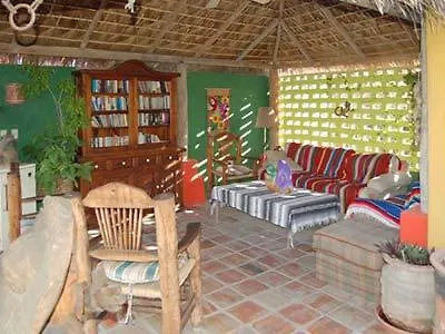 Cabo Hotel 2*
